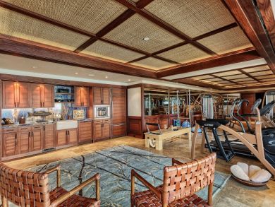 The Best Luxury Vacation Rentals In Hawaii- Luxury Estate